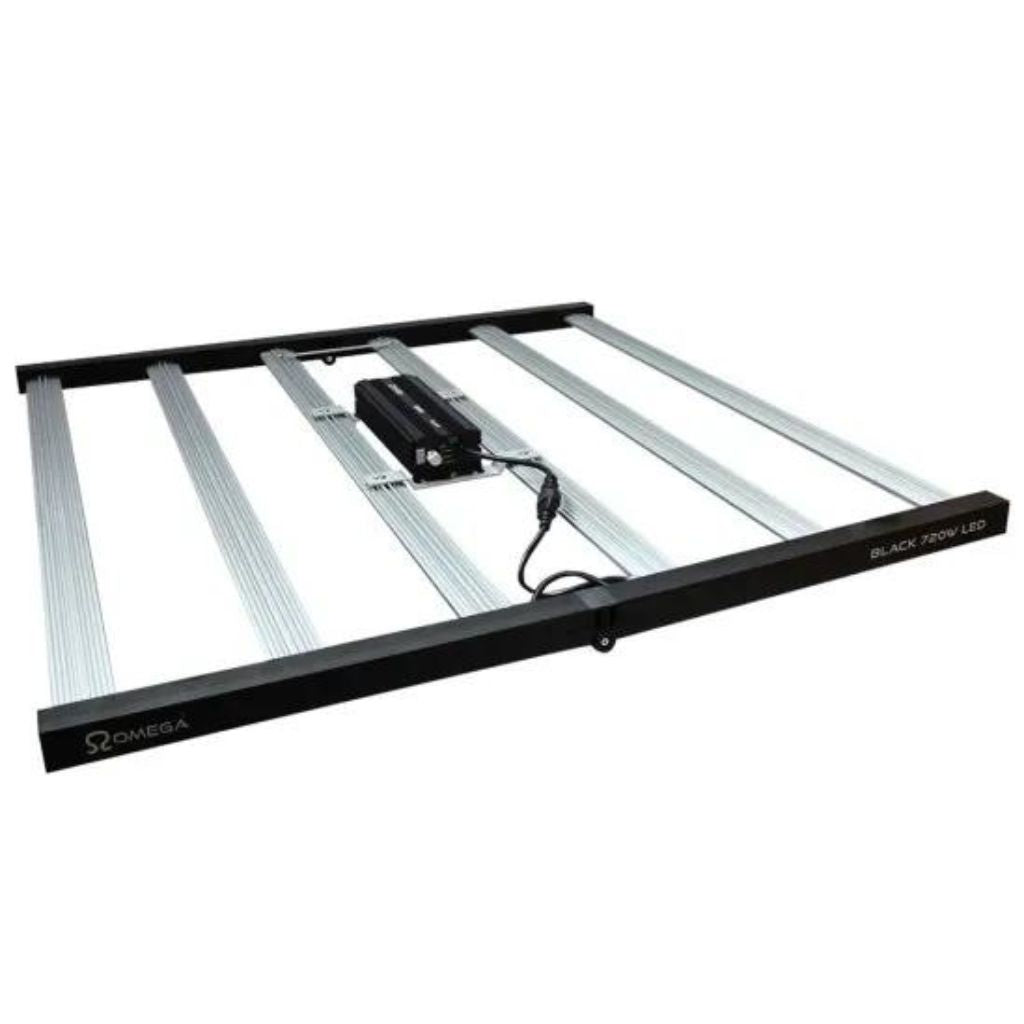 Omega Black 720 W LED - 1,5 x 1,5 m weißes Growzelt-Set