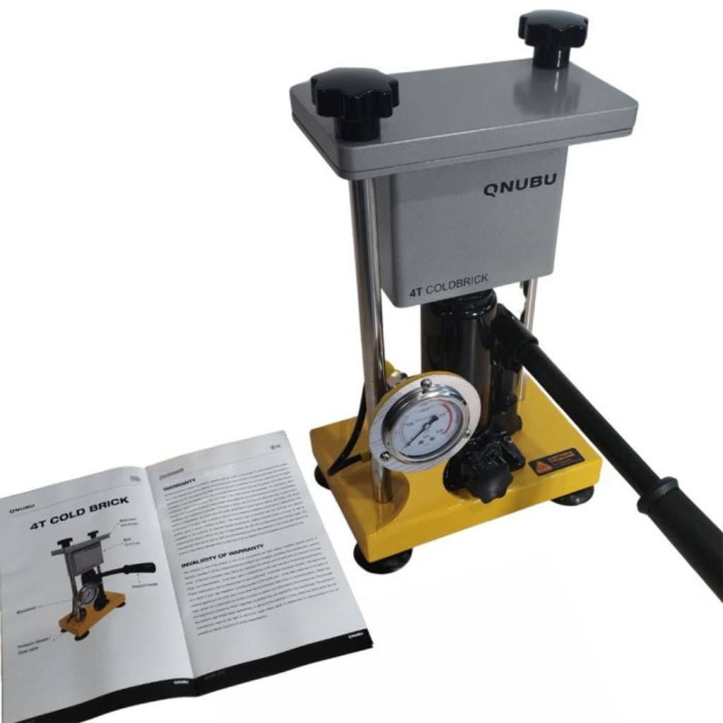 Press Qnubu Cold Brick 4 Tons + Manometer (Mold 6x12)